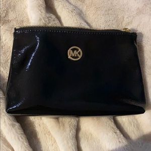 MK pouch